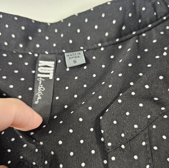 From The Kloth Jasmine Polka Dot Blouse Black/White S ROLL TAB SLEEVE career - Picture 2 of 7